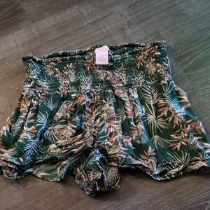 Green Palm Shorts